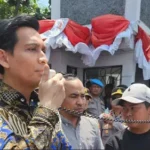 Mengejutkan Barang Terlarang di Mobil Lucky Hakim, Apakah Ini Upaya Kriminalisasi?
